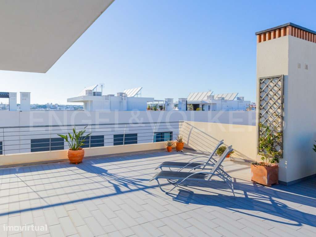 Penthouse Exclusiva T3 com Jacuzzi e Vista Mar - Tavira-26