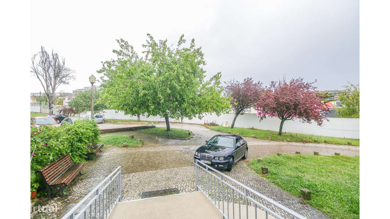 Apartamento T3 nos Olivais-21