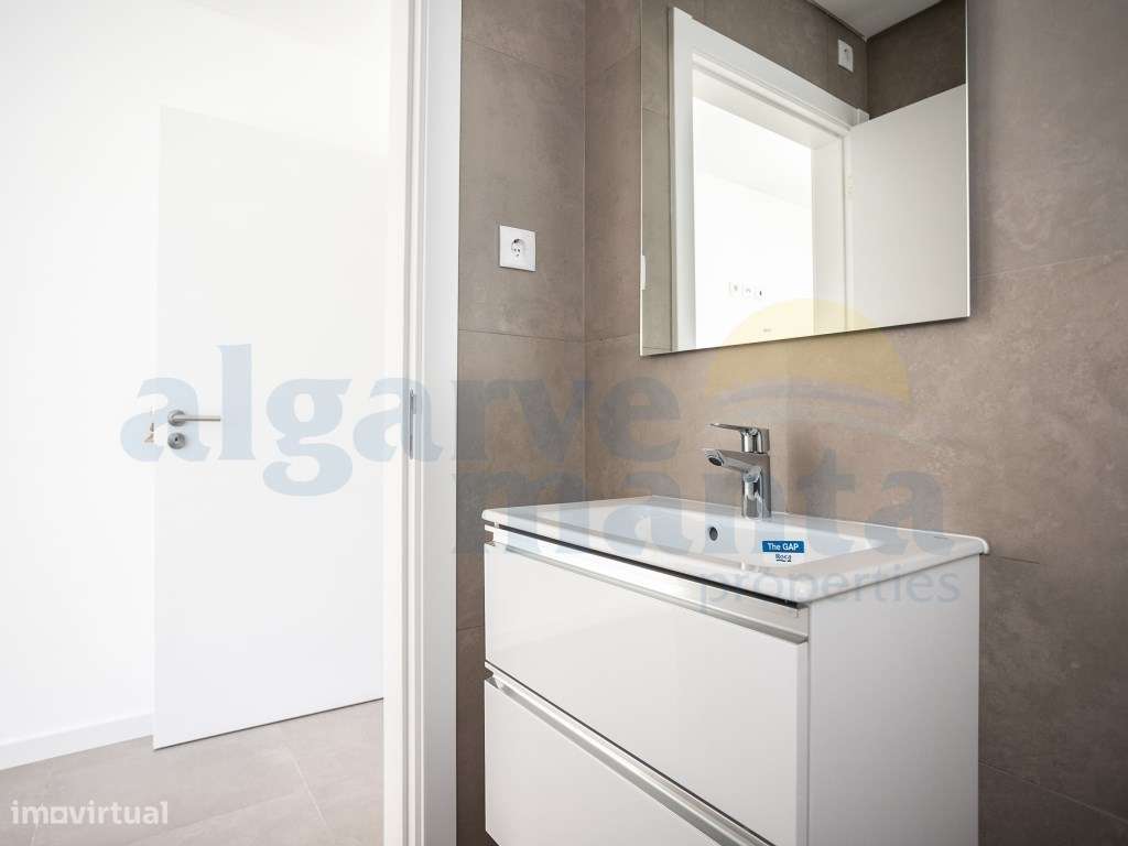 Exclusiva Moradia T4 de Luxo à Beira-Mar com Piscina Privada, Estac...-30