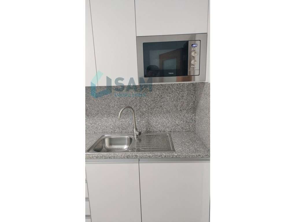 Apartamento T2 Renovado- Coimbrões - Grande imagem: 5/30