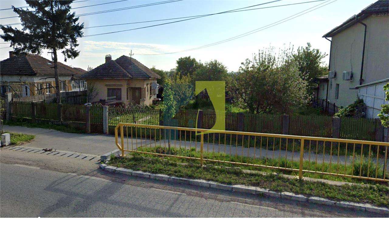 Teren stradal cu casa veche in Podari - toate utilitatile - Imagine principală: 2/9