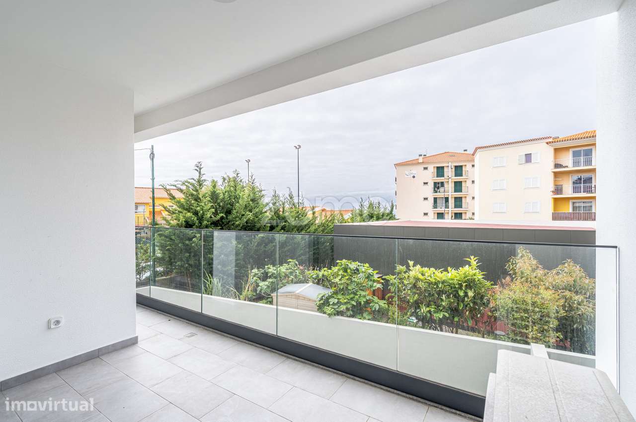 Apartamento T2 novo no centro do Caniço-22