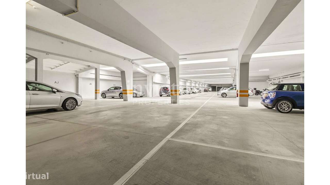 Apartamento T4 na Constituição-25