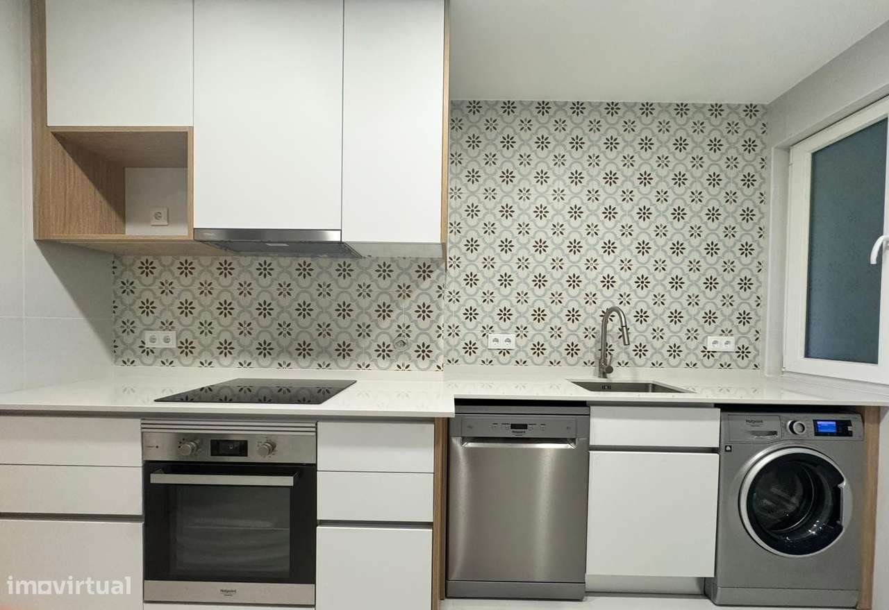 Apartamento T3 na cidade Aveiro, Avenida Principal - Grande imagem: 2/17