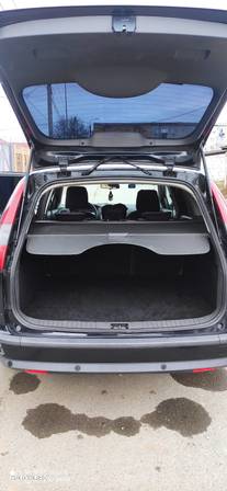 Ford Focus 1.6 TDCi DPF Ghia - 14