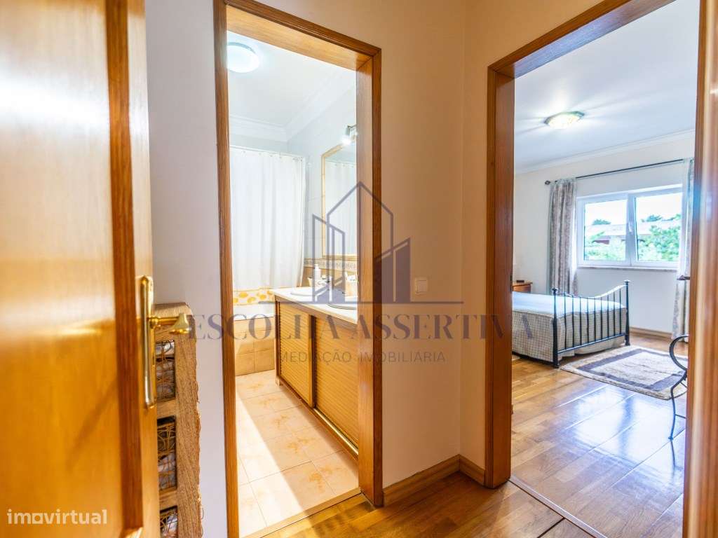 Elegância e Exclusividade na Aroeira - Moradia com Piscina, Jardim ...-48