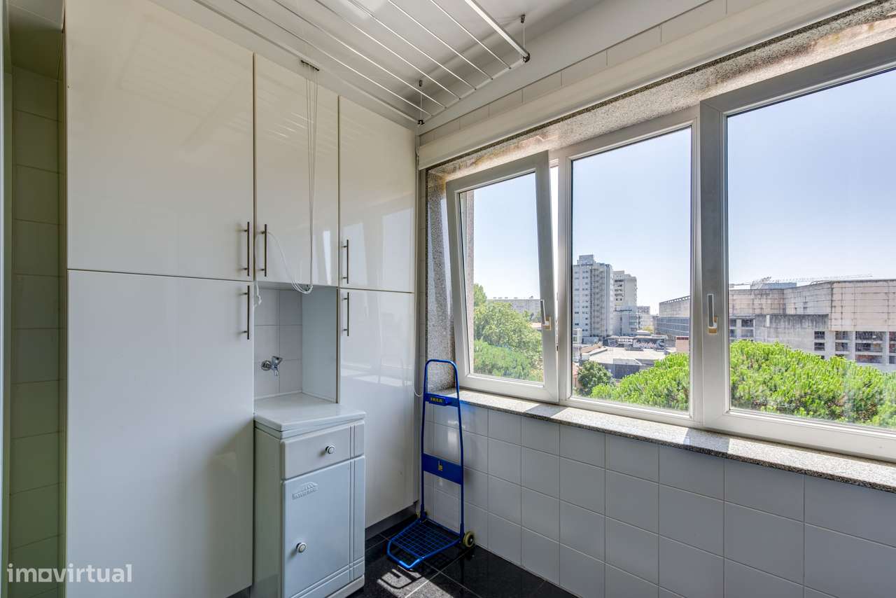 Apartamento T3 Venda em Ramalde,Porto-13
