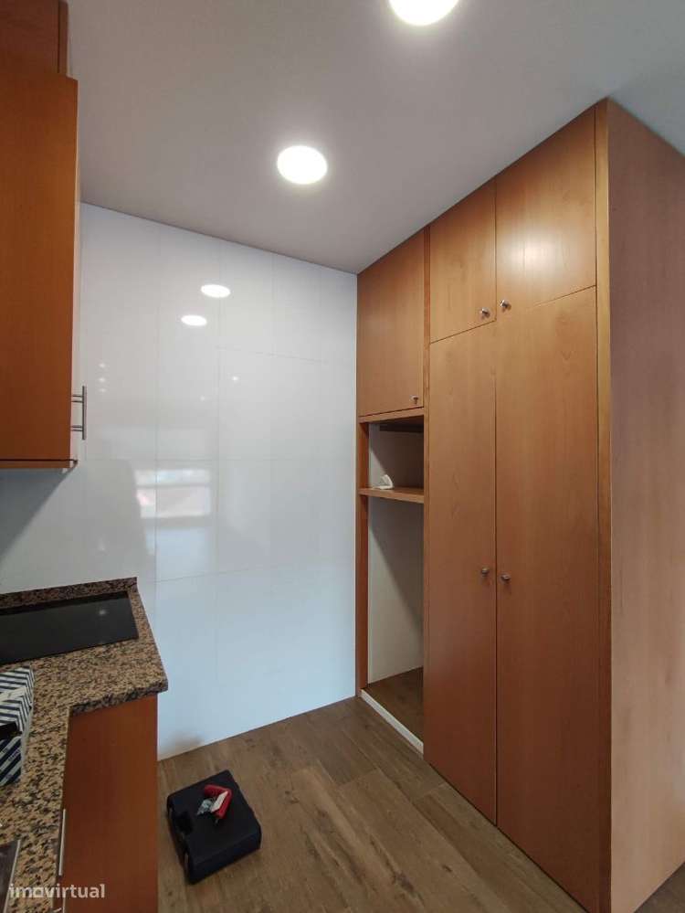 T1 renovado no centro do Porto - Grande imagem: 3/3