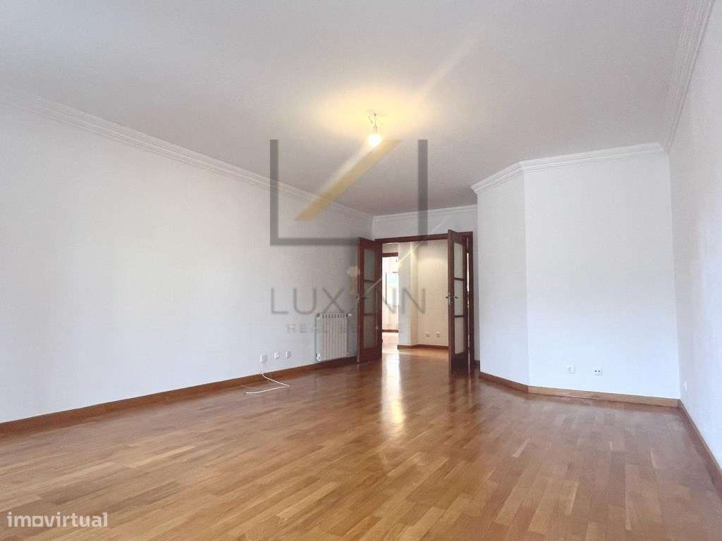 T2 com 2 parqueamentos na Quinta dos Lombos Carcavelos - Grande imagem: 2/15