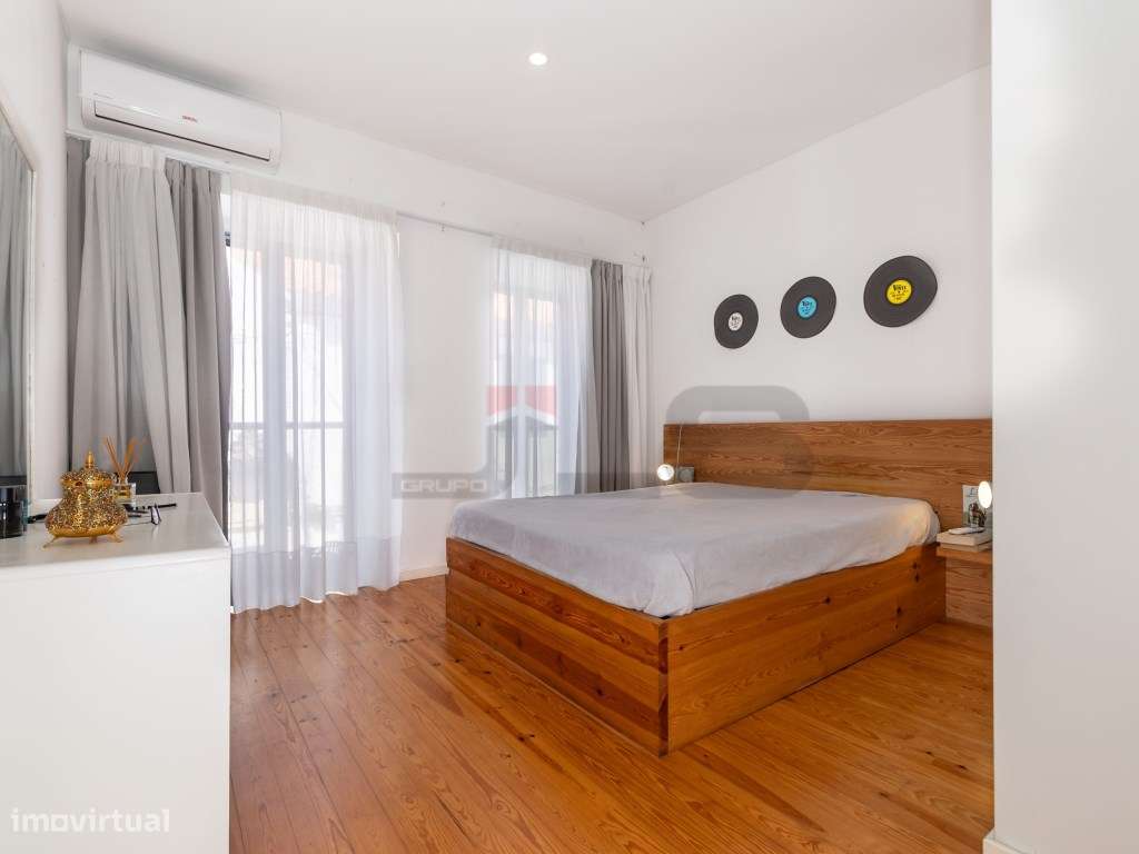 Moradia V3 no Centro de Ponta Delgada-7