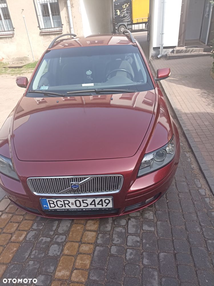 Volvo V50