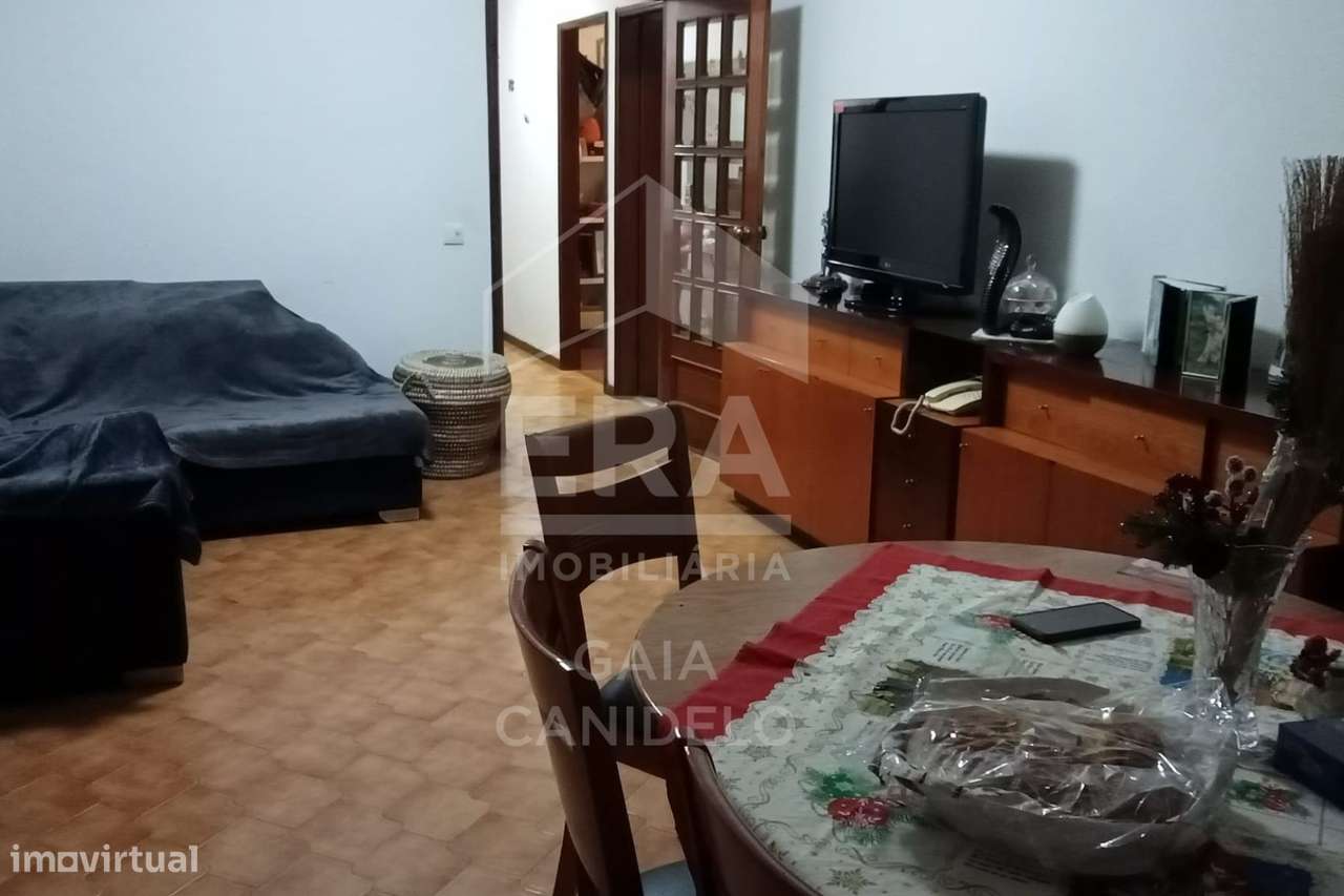 T2+1 no Centro de Vilar de Andorinho!-1