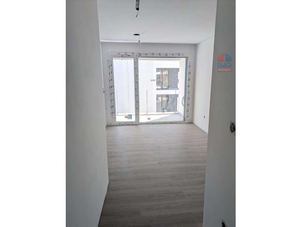 APARTAMENTO T1 NOVO | CONDOMÍNIO FECHADO | VISTA MAGNÍFICA-8