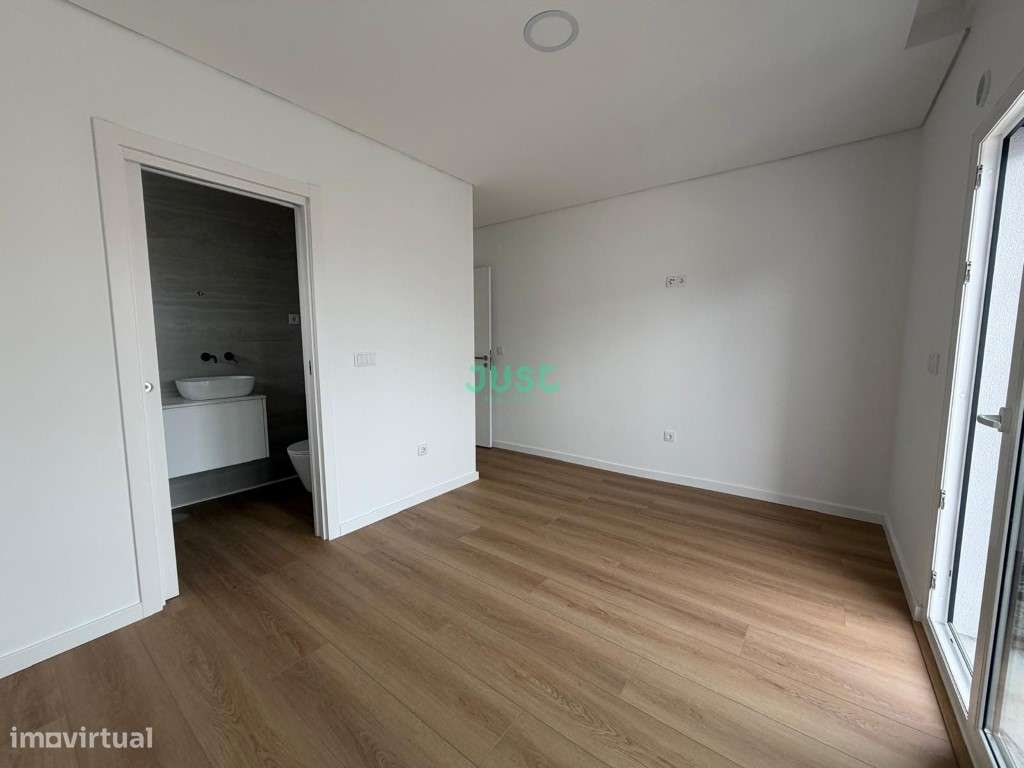 Moradia T3 ótima localização em pinhal do general - Grande imagem: 5/11