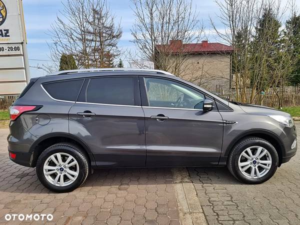 Ford Kuga 2.0 TDCi 4WD Titanium Plus - 12