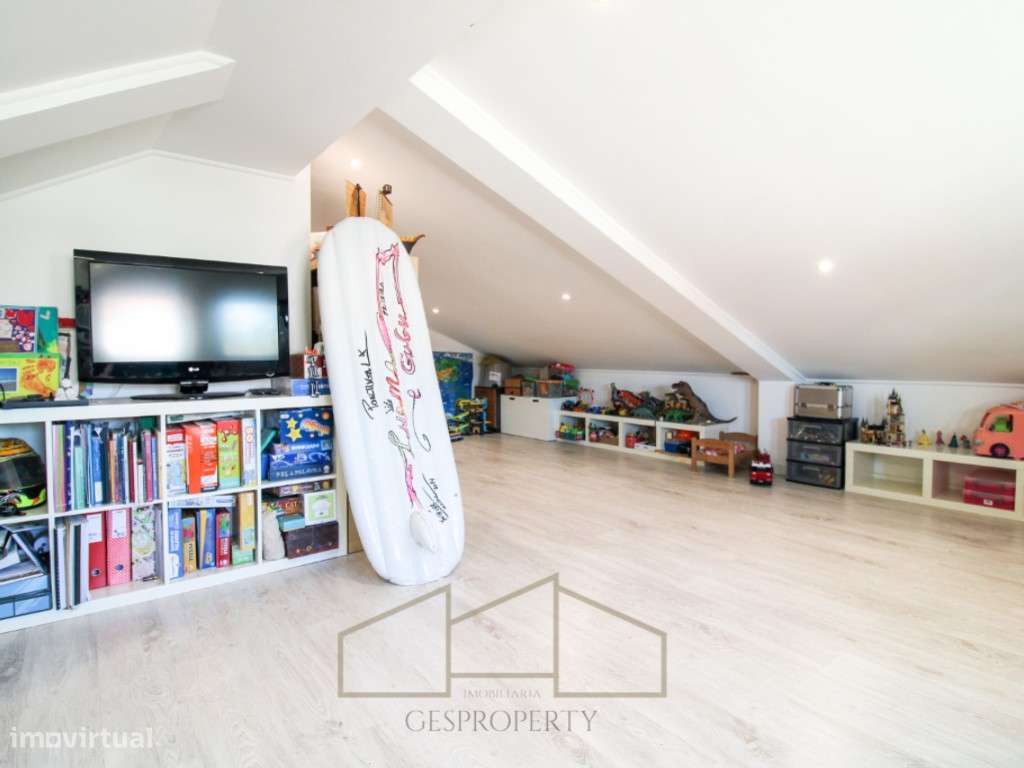 Moradia Térrea Isolada T3 - Lote de 596m2 na Aroeira-36