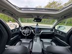 Volvo XC 60 D5 AWD Geartronic Momentum - 25