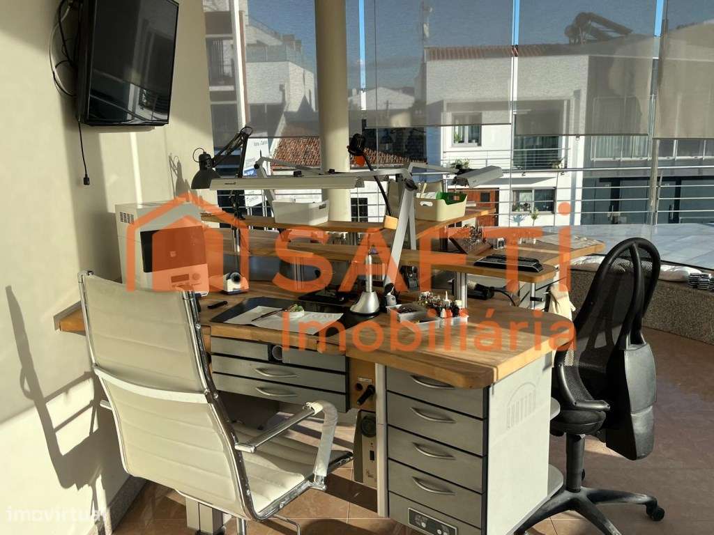 Laboratório de Próteses dentárias em Viana do Castelo - Grande imagem: 5/42