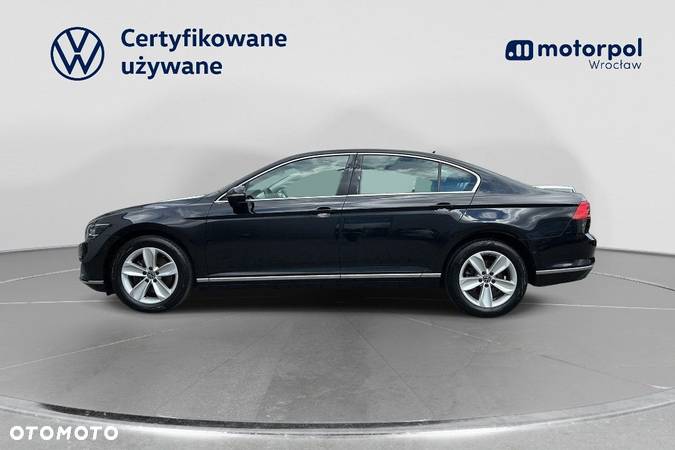 Volkswagen Passat 1.5 TSI EVO Elegance DSG - 3