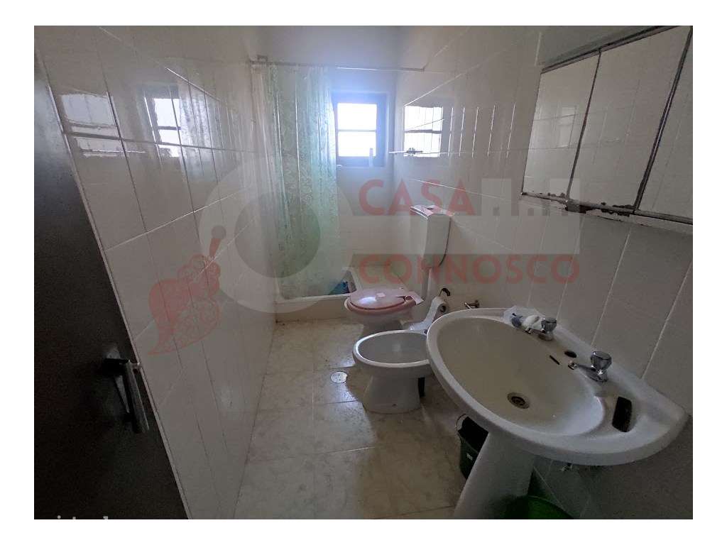 Moradia M4 pronta a habitar com terreno.-16