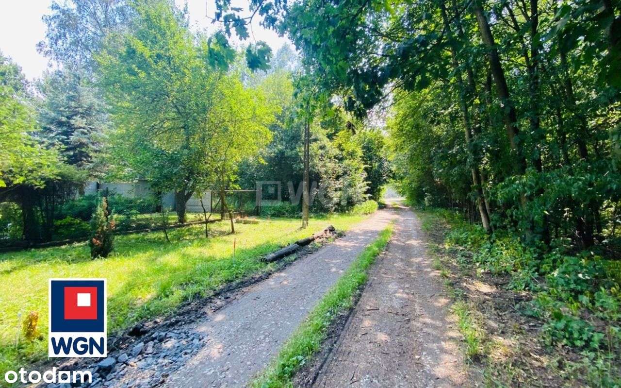 Klimatyczna działka przy lesie Kazimierz Górniczy-12