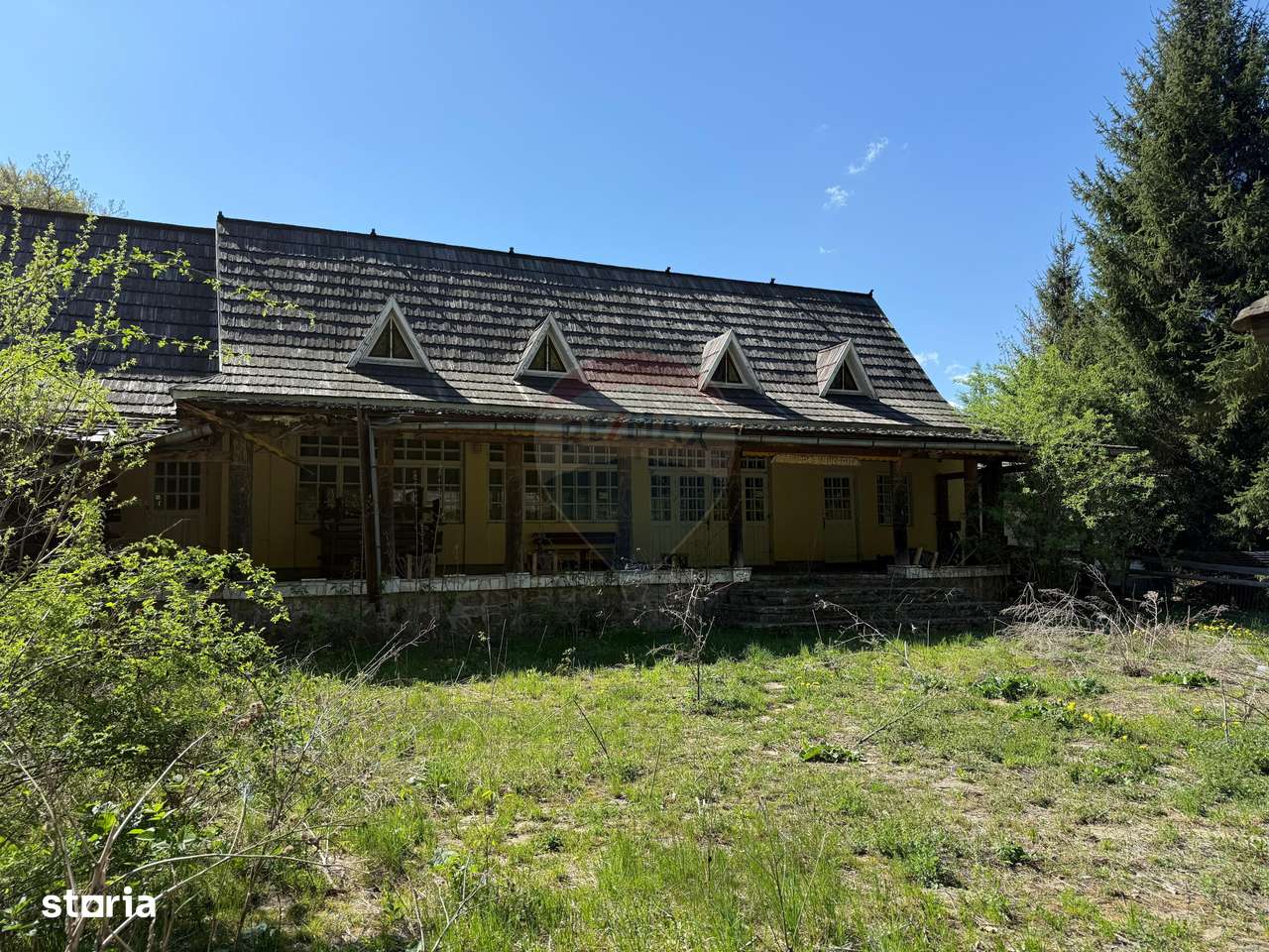 Casă de vancata Bucsoaia - Imagine principală: 1/20