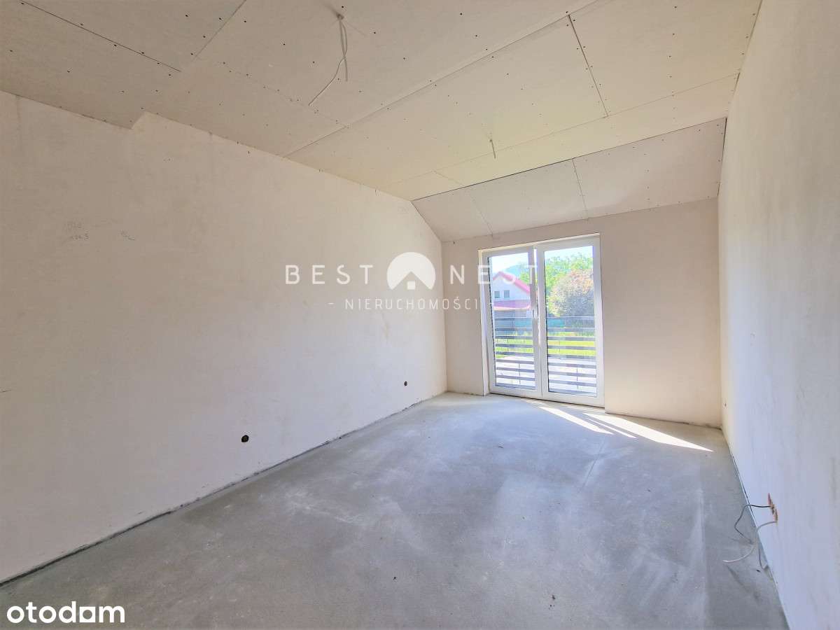 Gotowy bliźniak z garażem-12