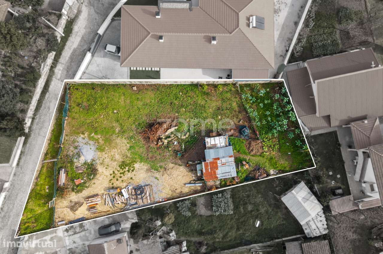 Terreno com projeto aprovado em Selho São Jorge, Guimarães - Grande imagem: 2/7