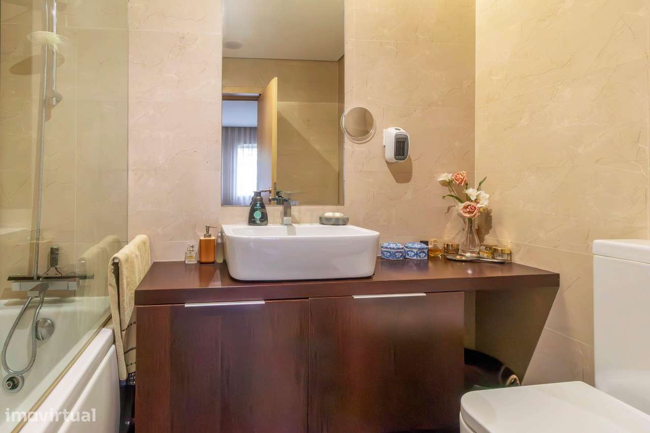Apartamento T2 em Oliveira do Douro, Vila Nova de Gaia-38
