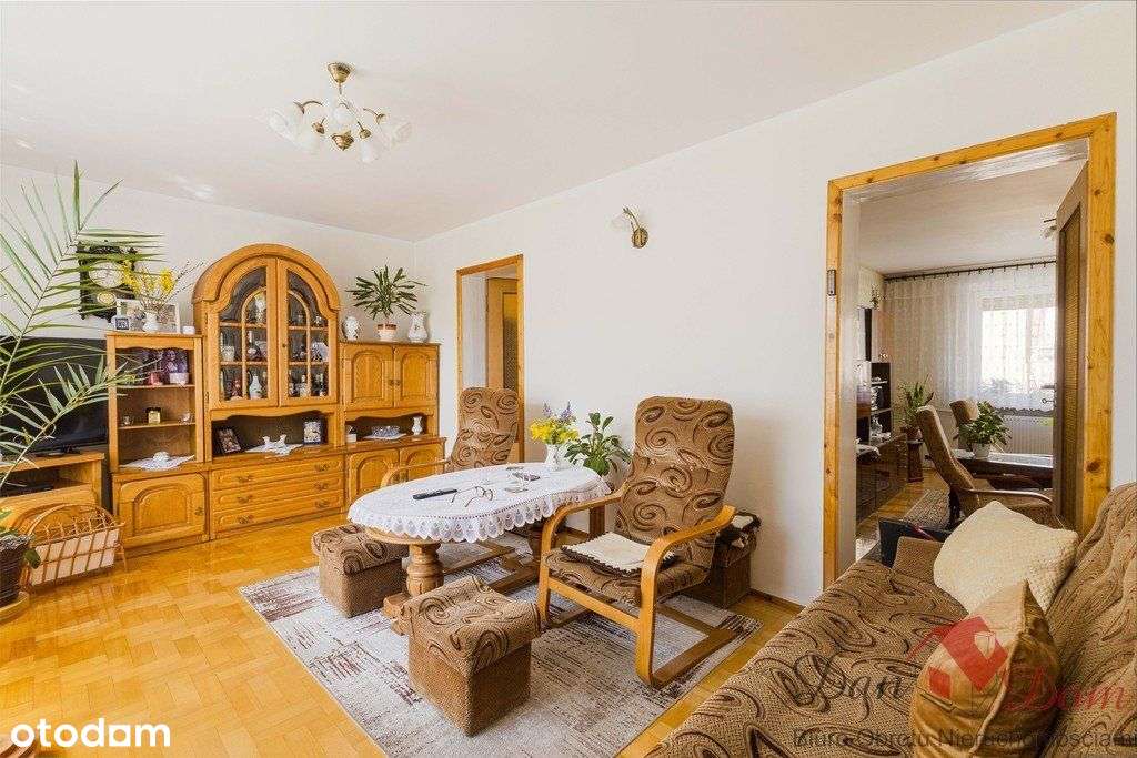 Dom w Rogoźnie z ogrodem-1