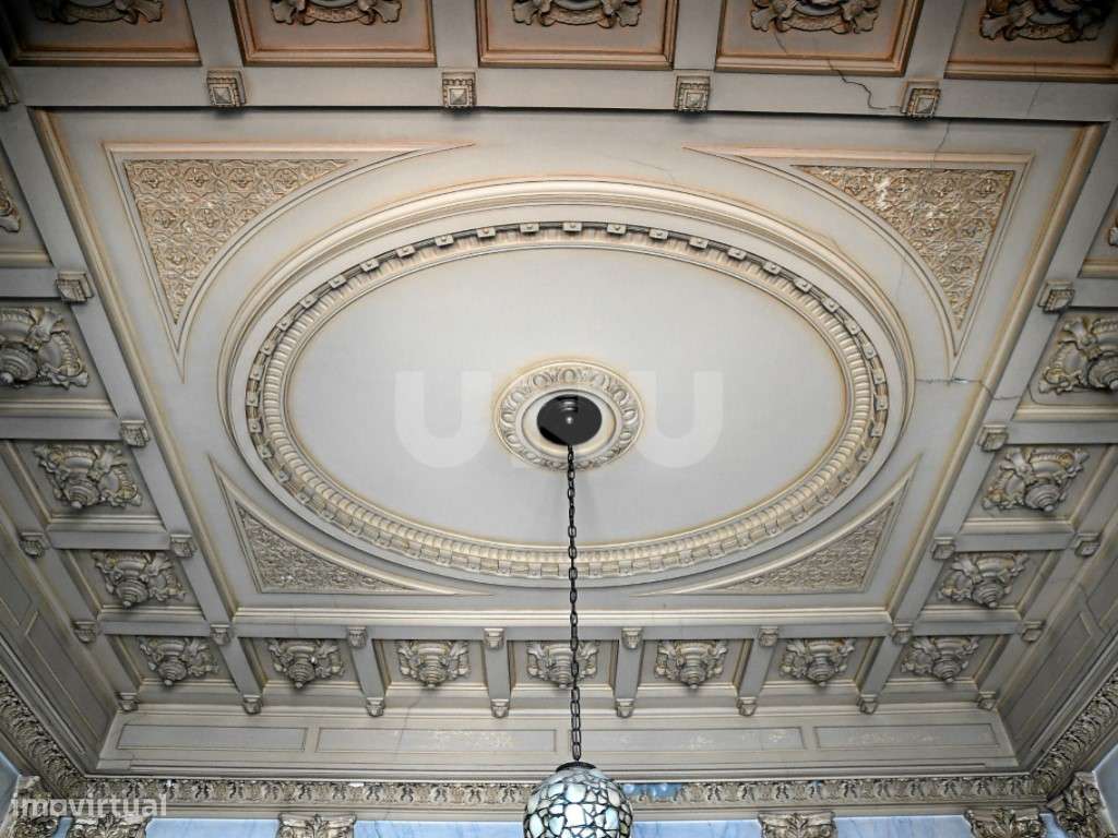 Palacete com 29 assoalhadas. - Grande imagem: 4/38