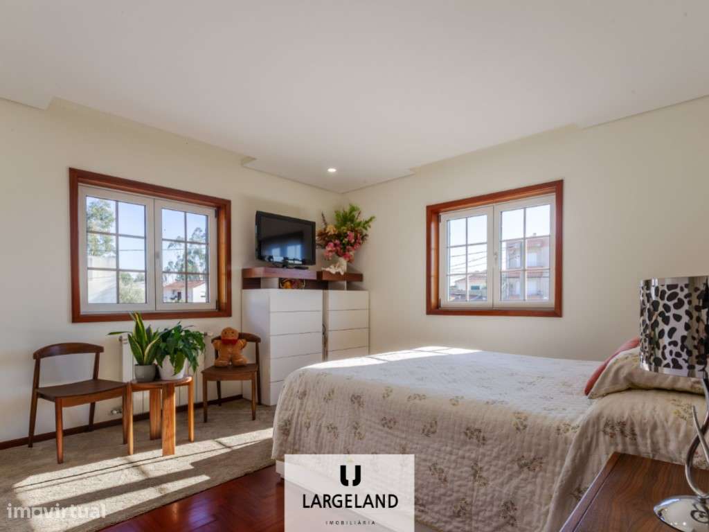 Moradia T5 - Travanca, Santa Maria da Feira-18