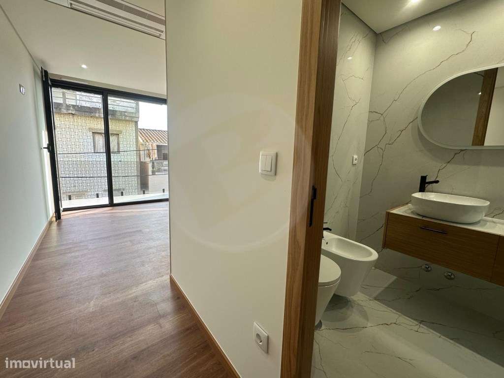 Moradia Nova T2 Junto à Praia em Aver-o-Mar na Póvoa de Varzim - Grande imagem: 4/27