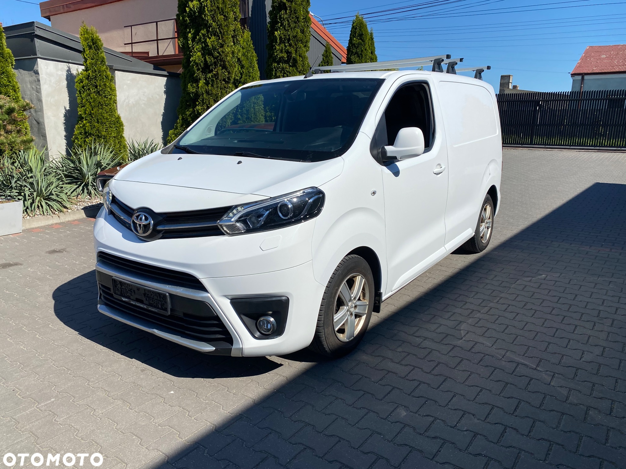 Toyota ProAce 1,5-l-D-4D (5-Si.) Verso compact Team Deutschland - 11