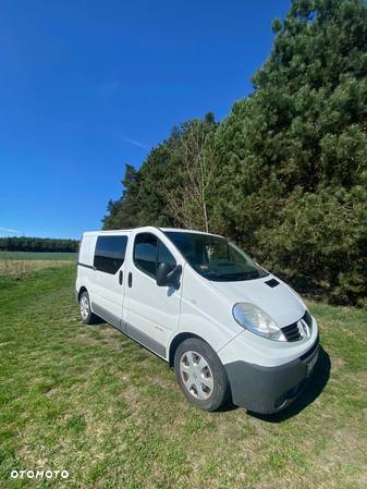 Renault TRAFIC - 1