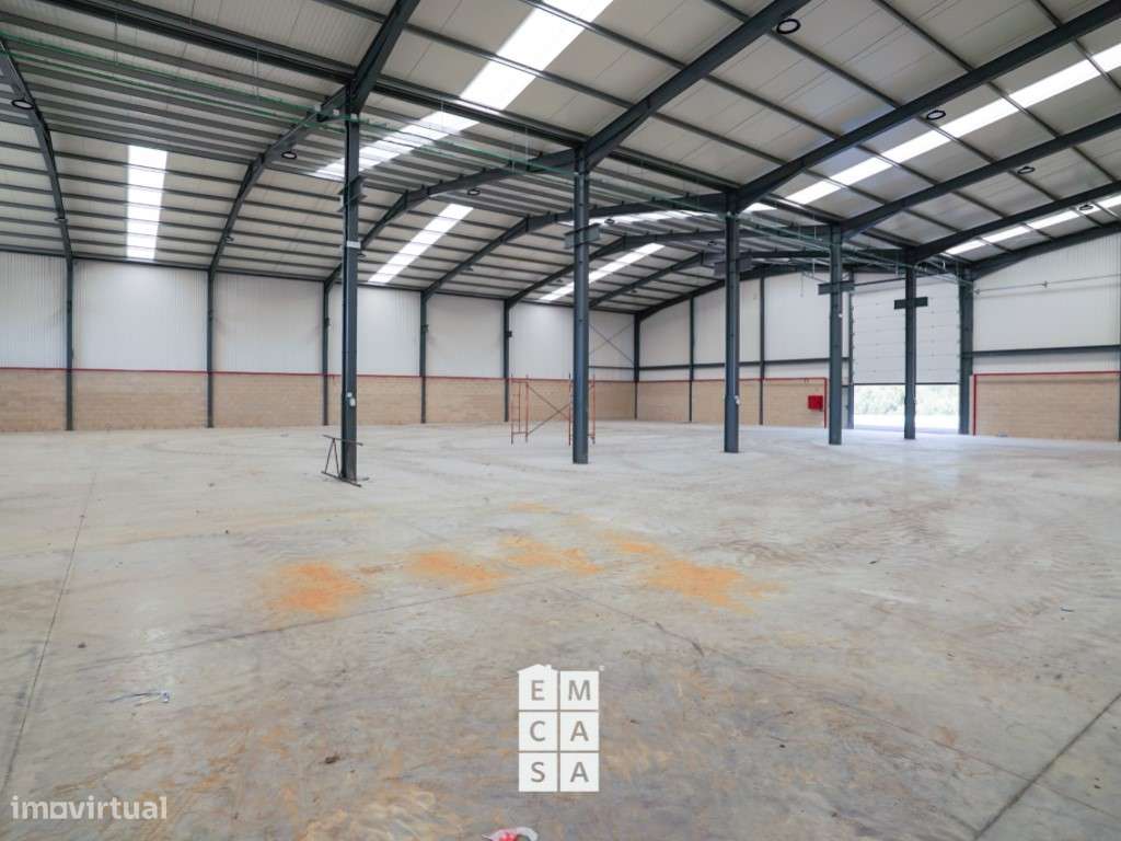 Pavilhão Industrial para construção, na ZI do Perm em Santa Maria d... - Grande imagem: 4/26