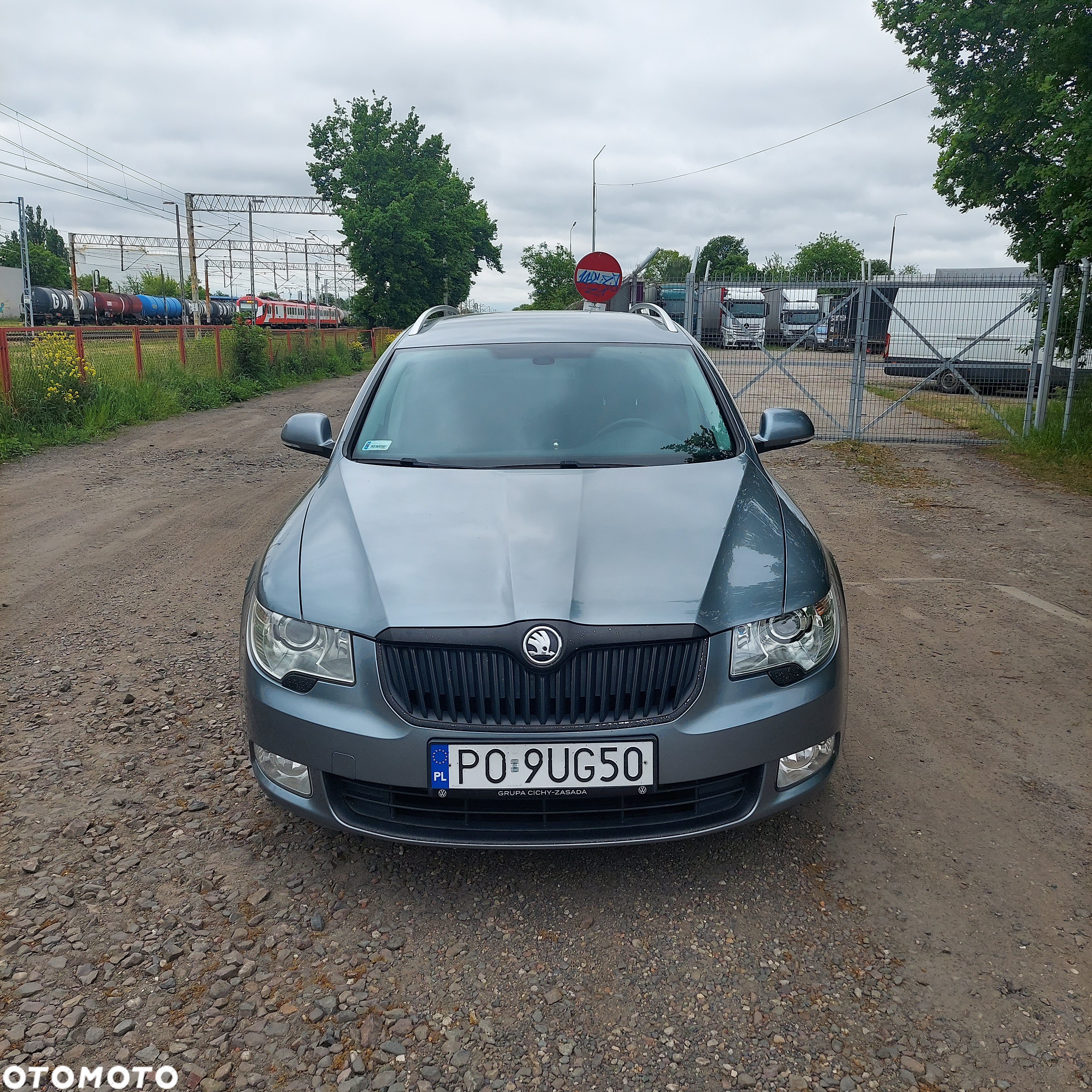 Skoda Superb 2.0 TDI Active - 2