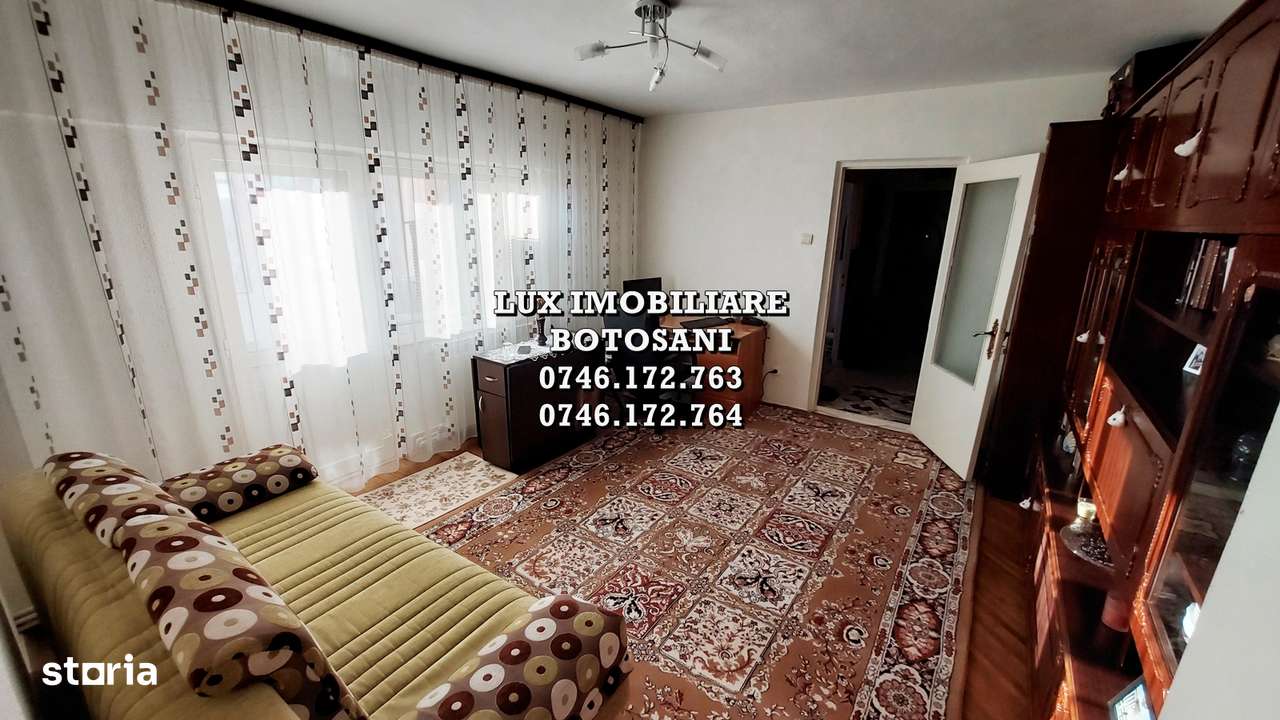 Apartament 3 camere, zona Carrefour-1