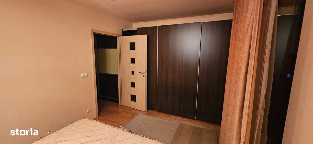 Proprietar inchiriez 3 camere + birou , bloc cu curte, Calea Lipovei - Imagine principală: 3/14