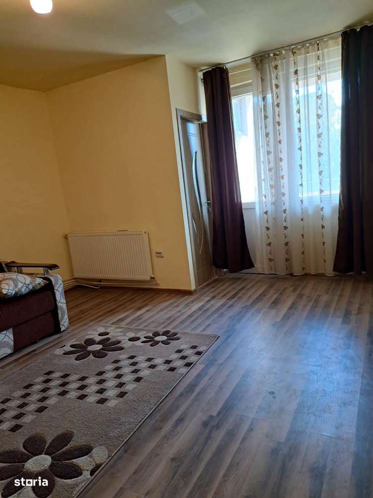 Garsonieră confortabilă cu balcon în Zalău — fotografia 2
