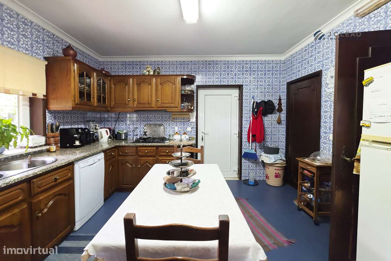 Quinta T4 com 3.670 m² de Terreno em Bitarães, Paredes-51