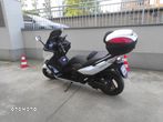 Yamaha Tmax - 6