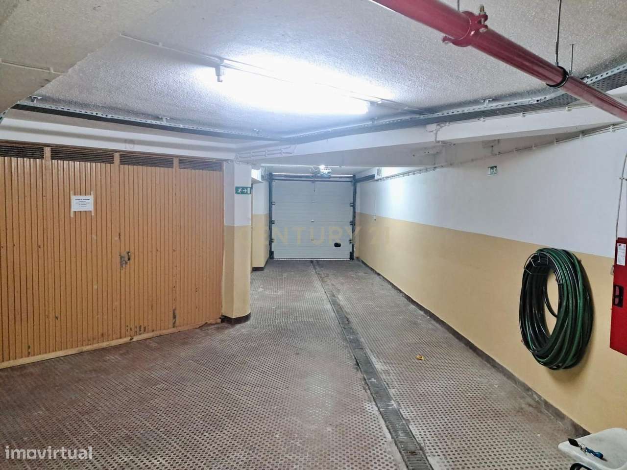 Garagem Box Privativa | 2 Lugares + Arrecadação | Avenida da República - Grande imagem: 4/8