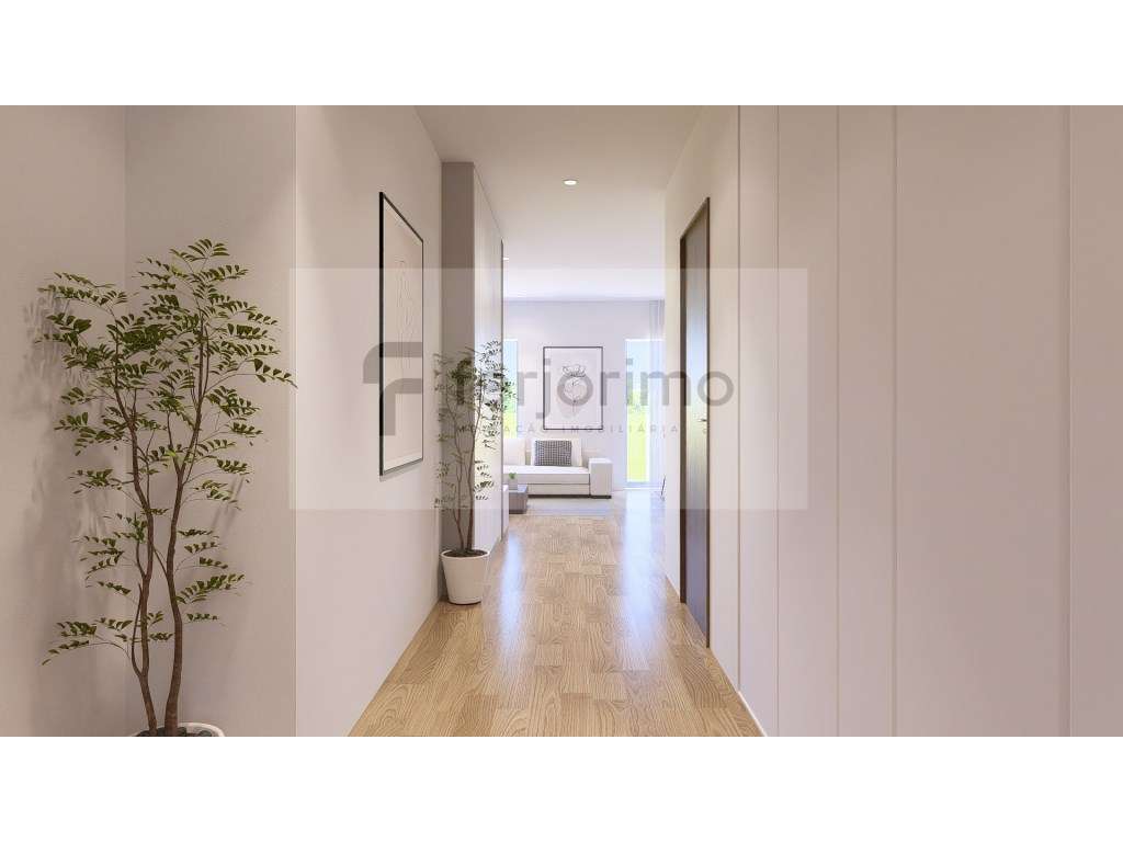 Andar Moradia Tipo T1 com moveis de cozinha, roupeiros forrados e d...-11
