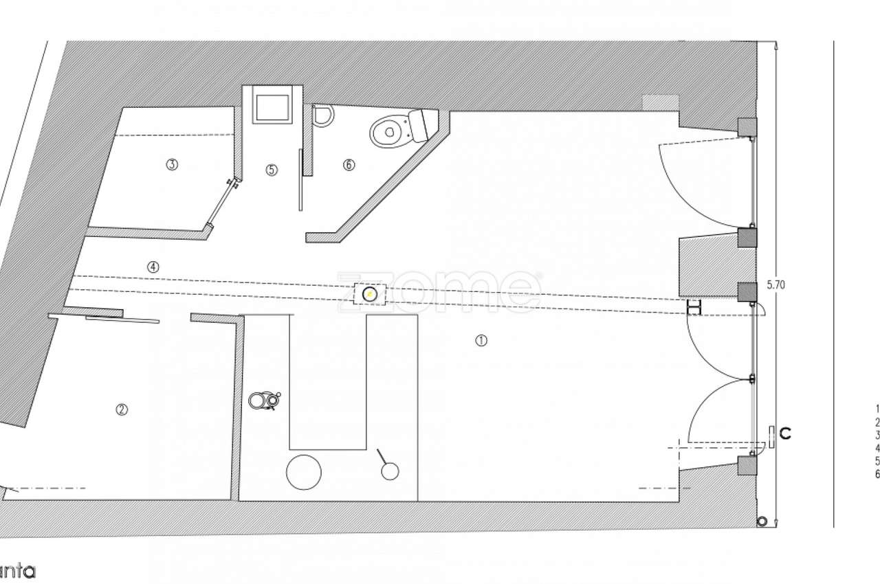 Prédio com 4 apartamentos e uma loja em Santa Catarina - Lisboa-36