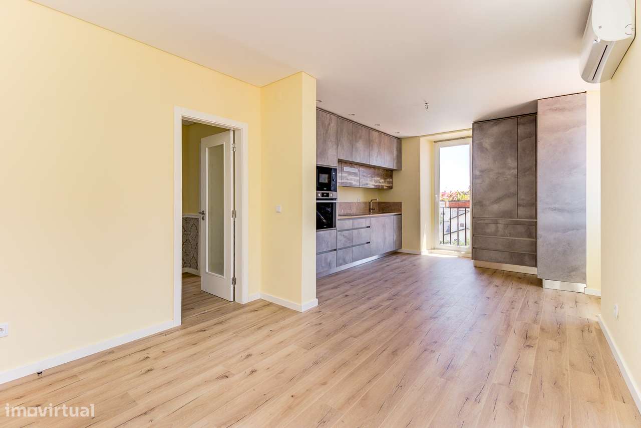 Apartamento T2, com 81 m2, terraço no Prédio Villa Donella, Massamá - Grande imagem: 4/19