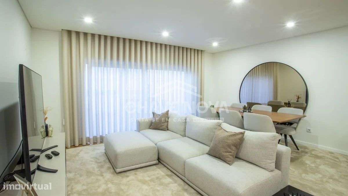 Moradia T3+1 em Canelas-Ref.MAD/02205/MH-4