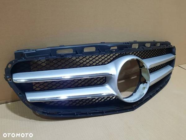 GRILL ATRAPA MERCEDES E W212 LIFT A2128850822 NOWA - 3