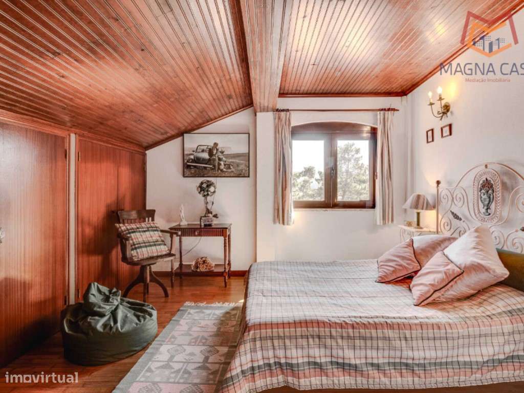 Moradia com Piscina e Jardim em Colares, Sintra-24