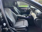 Mercedes-Benz Klasa E 220 d 4Matic T 9G-TRONIC - 33